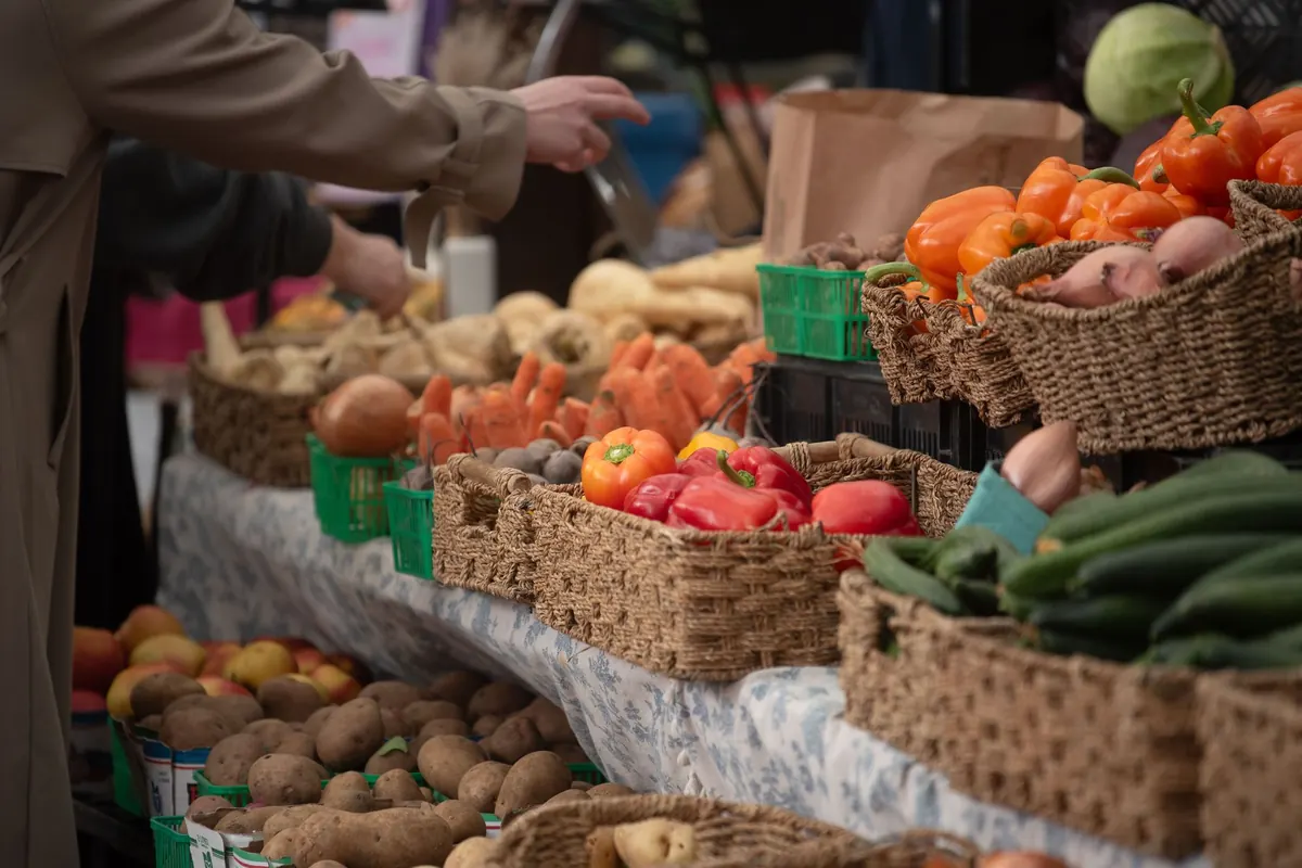 A Local's Guide to Shopping a Saturday Farmers Market